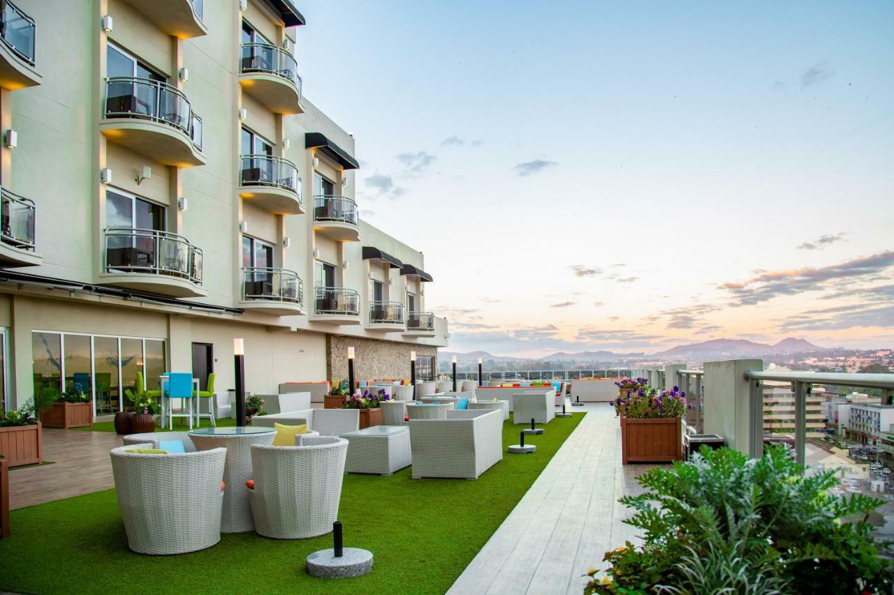 Amaryllis Hotel Blantyre Exterior photo